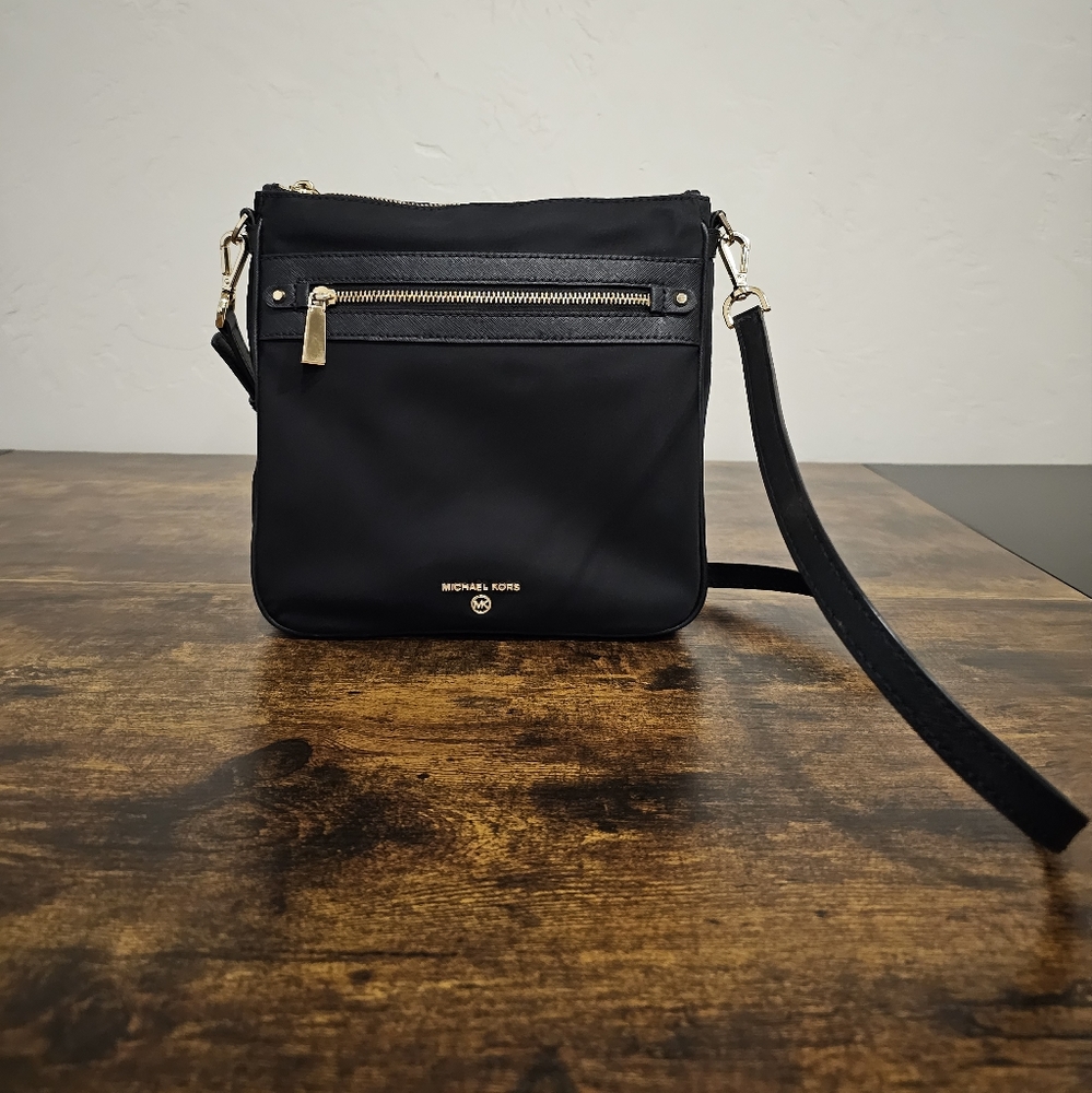 Michael Kors Crossbody Bag.